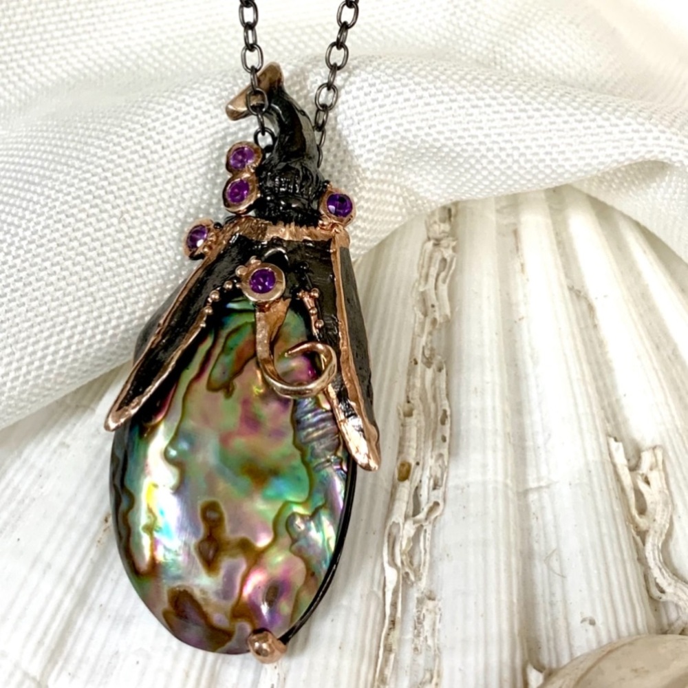 Vintage Abalone & Amethyst Pear Pendant - Picture 3 of 3